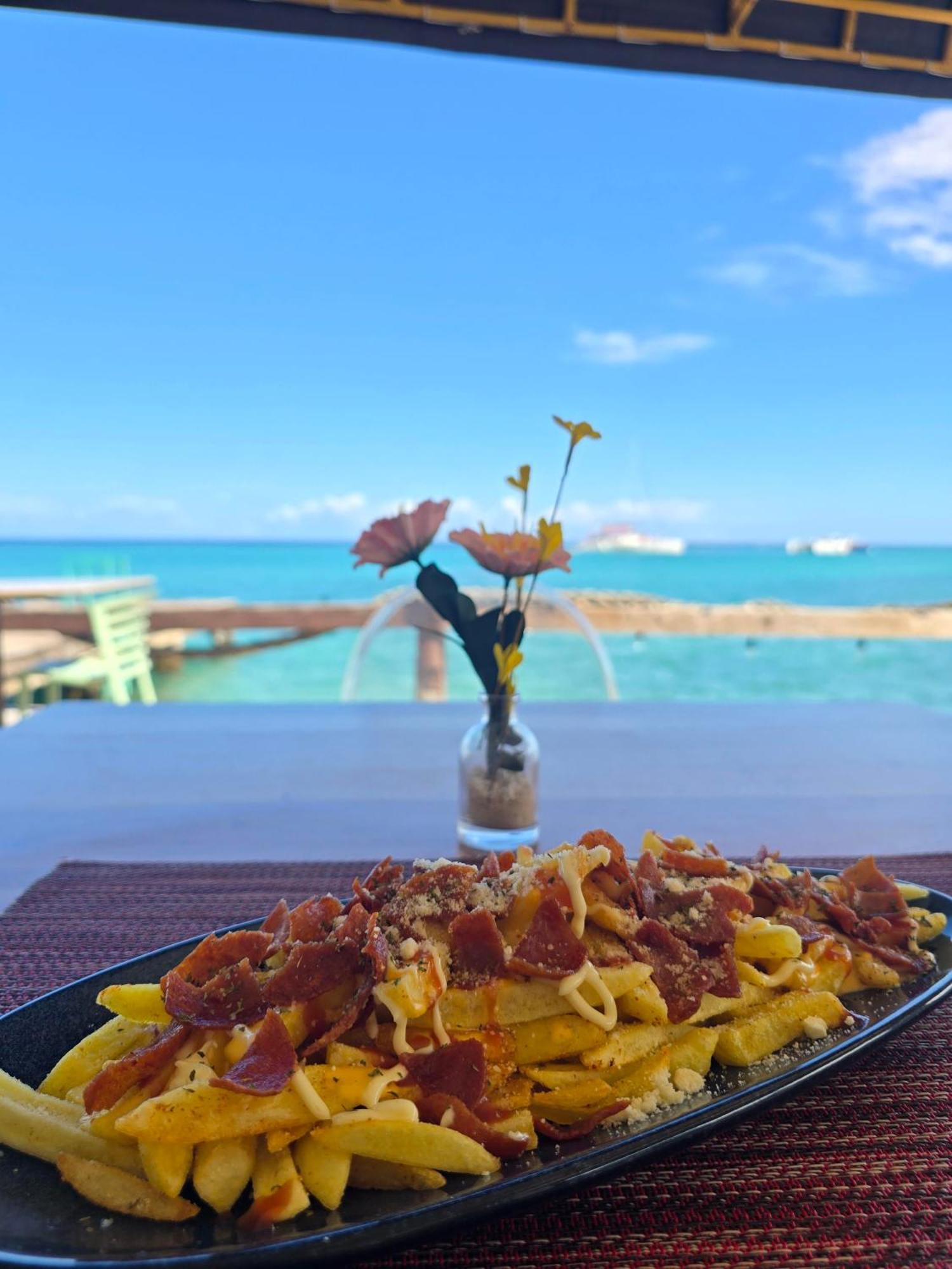 Hotel Ocean Palms Ocho Rios Zewnętrze zdjęcie
