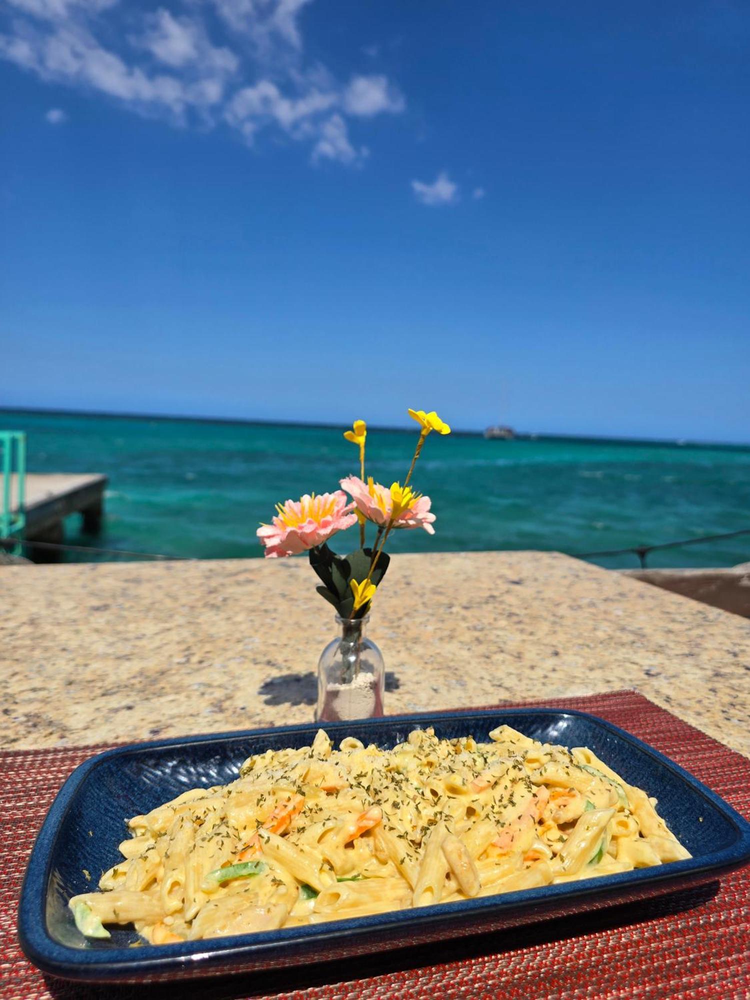 Hotel Ocean Palms Ocho Rios Zewnętrze zdjęcie